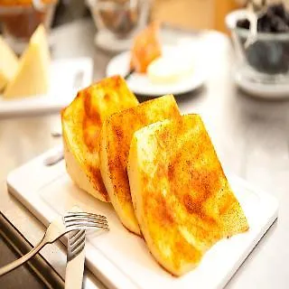 Sbh Royal Monica فندق