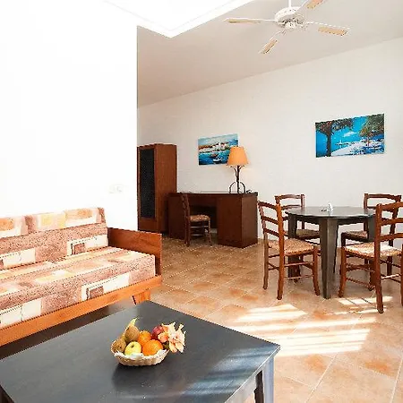 מלון Sbh Royal Monica 3*