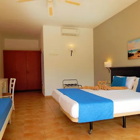 Готель Sbh Royal Monica Плайя-Бланка