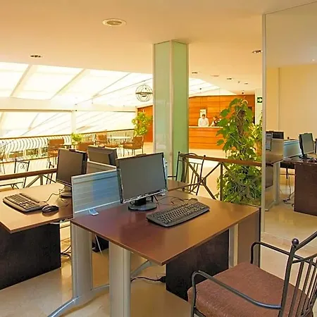 Monea Royal Monica Hotel