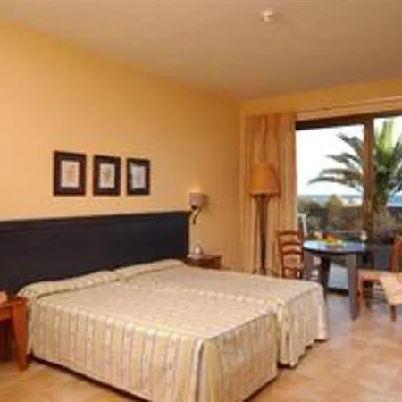 Monea Royal Monica 3*