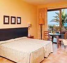 Ξενοδοχείο Monea Royal Monica 3*