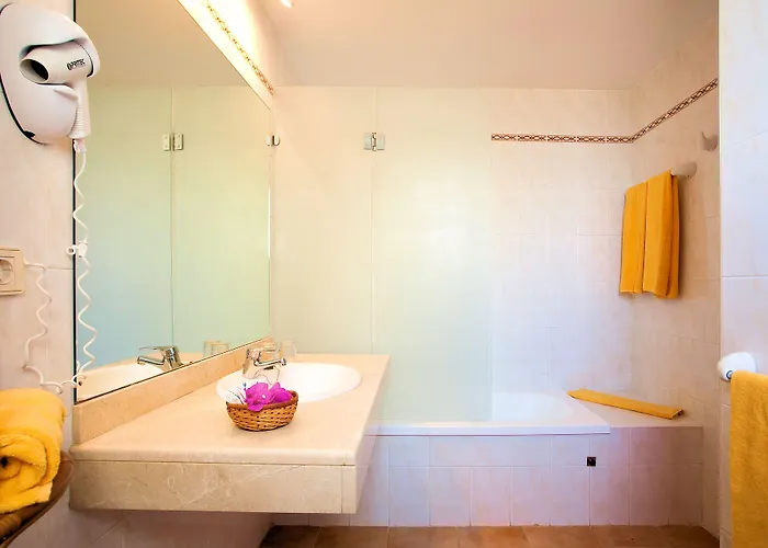 Sbh Royal Monica Отель Коста Бланка