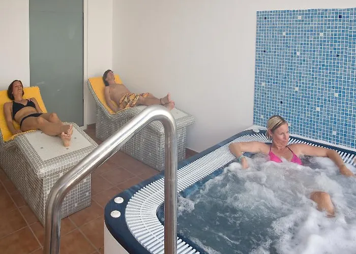 Отель Sbh Royal Monica 3*