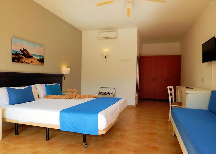 Sbh Royal Monica ホテル