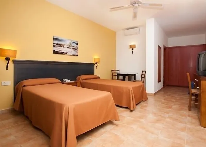 Sbh Royal Monica ホテル 3*